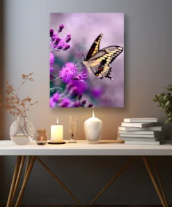 Alternative view of Leylak Çiçeğinde Kelebek Metal Tablo